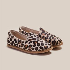 Sabah kids Leopard Print Loafers, gender neutral. NEVER BEEN WORN